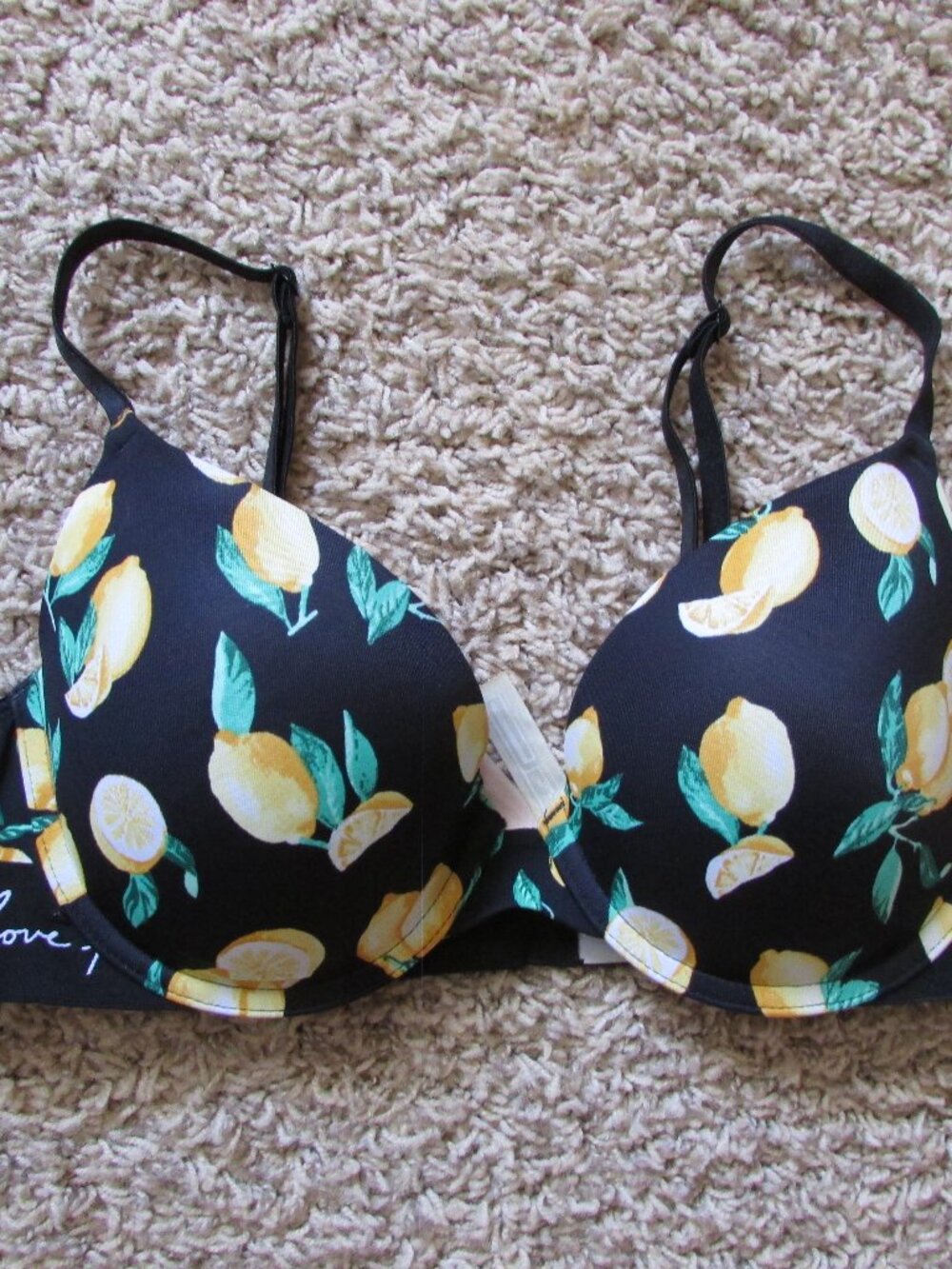 NWOT Pink Victoria's Secret Wear Everywhere Push Up Bra 36B Lemons Black